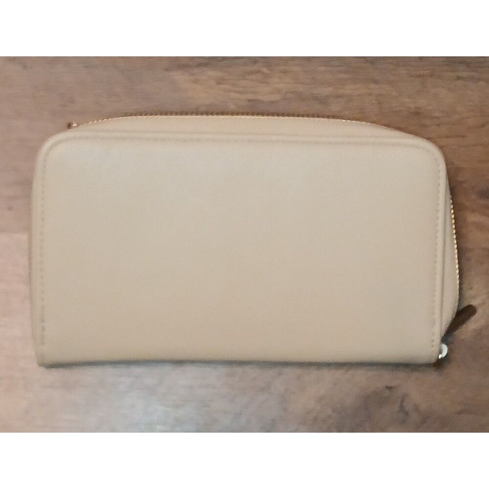 Thirty-One Wallet